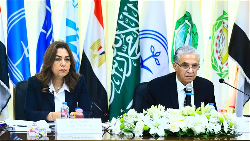 الدكتورة منال عوض
