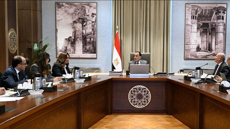 اجتماع برئاسة الدكتور