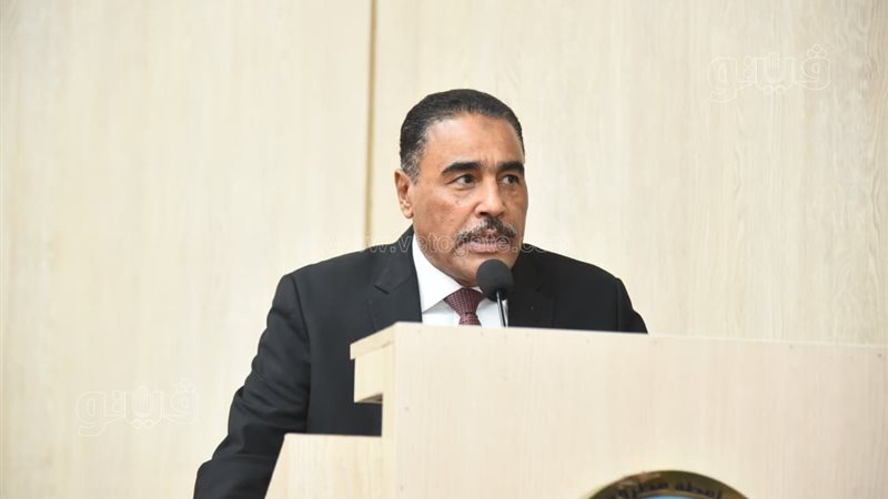 محافظ مطروح يشهد