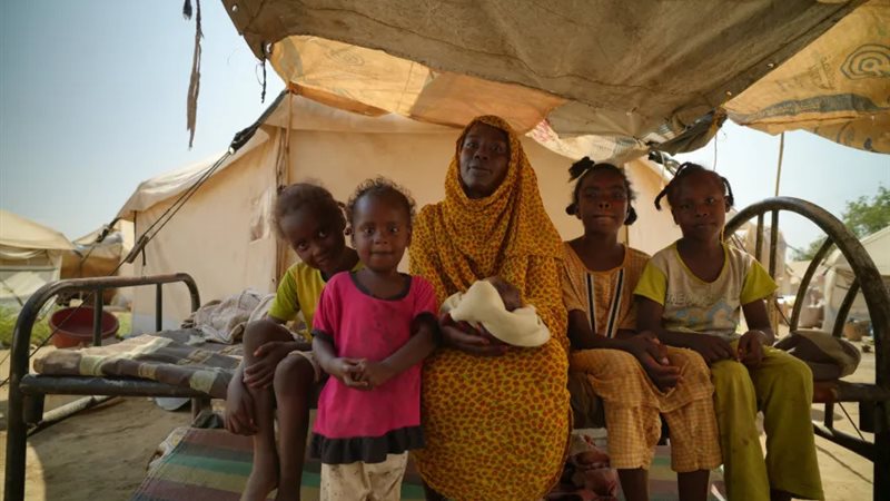 عائلة سودانية اضطرت