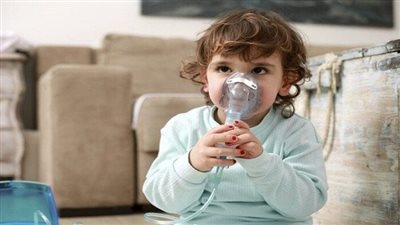 أخطاء شائعة عند استخدام جهاز الاستنشاق تضر بصحة الطفل 