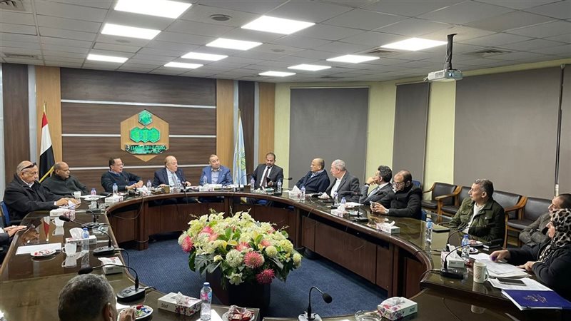 أعضاء مستثمري العاشر