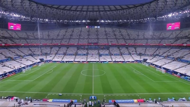 استاد لوسيل،فيتو