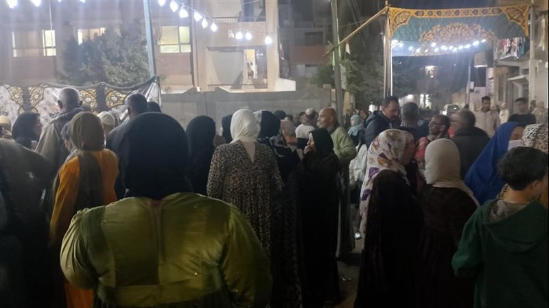 اقبال من المواطنيين