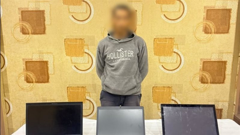 تسلق المواسير لسرقة