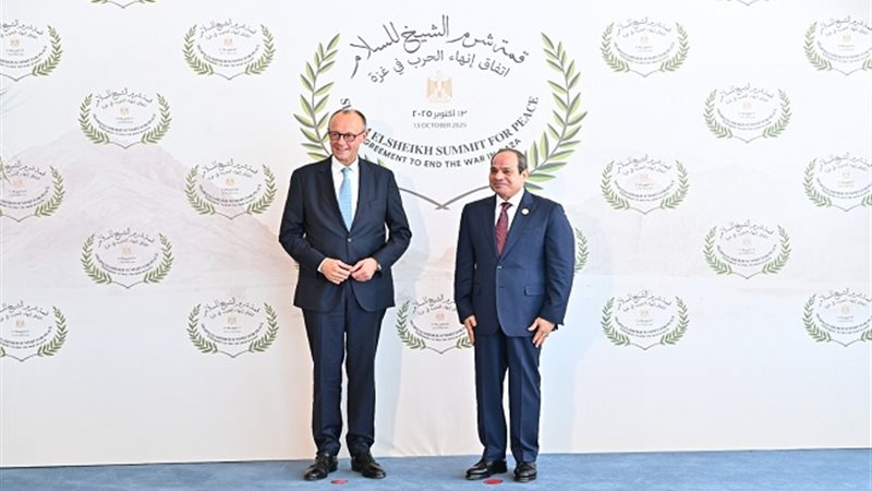 الرئيس السيسي واالمستشار