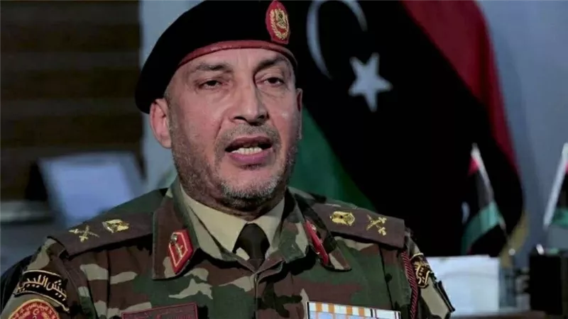  رئيس الأركان التابع