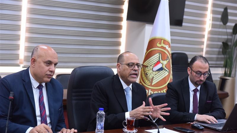 وزير العمل محمد جبران