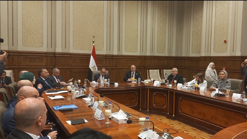 وزير الخارجية في