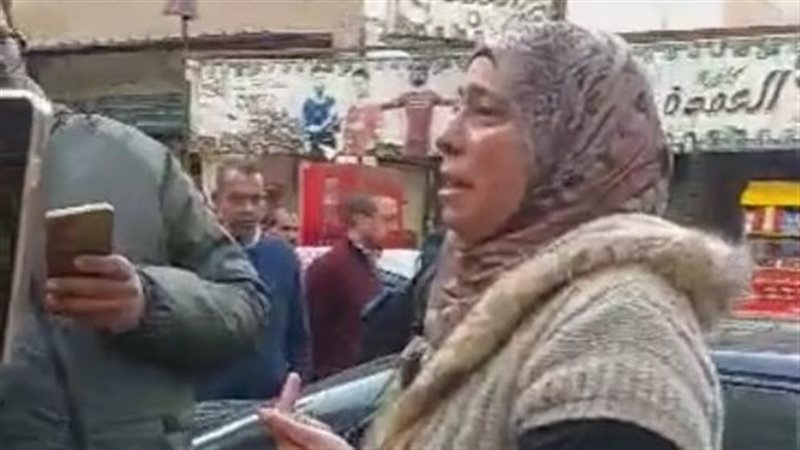 والدة أحد المتهمين