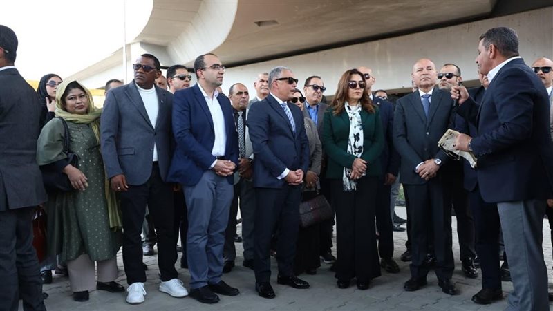 جانب من الافتتاح،فيتو