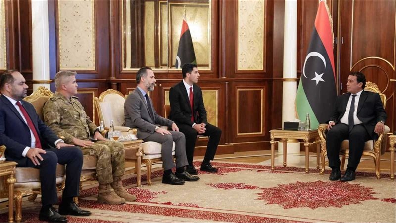 السفير التركي ورئيس