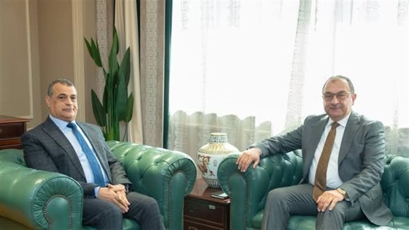  وزير الدولة للإنتاج