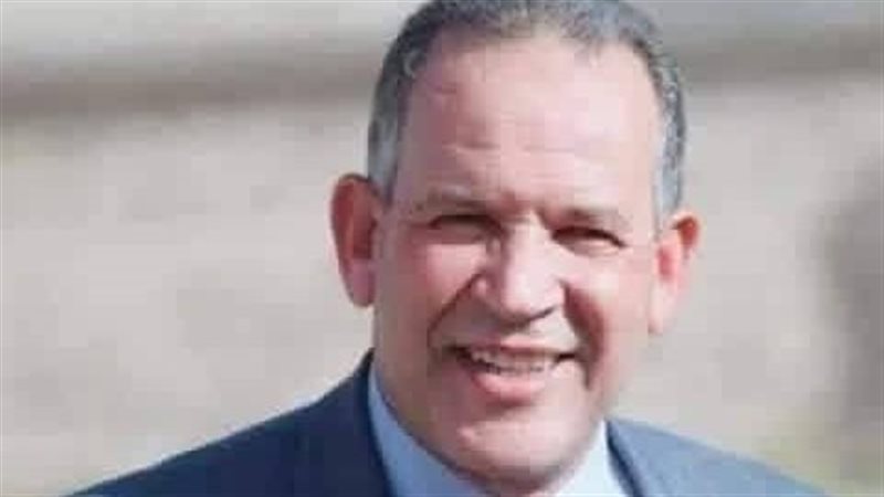 مدير التعليم بأسيوط،