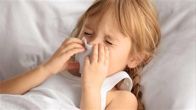 علاج البرد والرشح عند الأطفال بالأعشاب الطبيعية