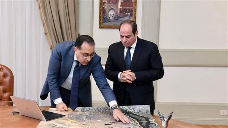 الرئيس السيسي ومصطفي