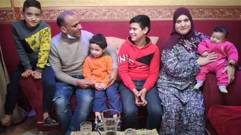 أمينة وأسرتها