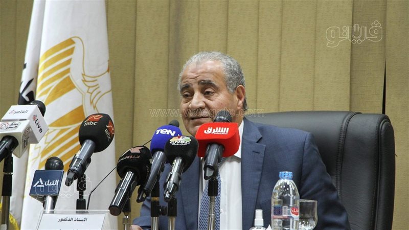  الدكتور على المصيلحى
