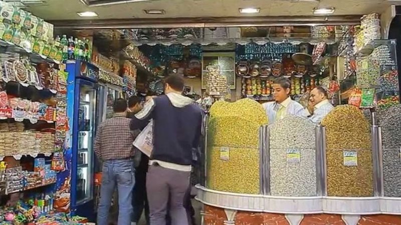 مصرع عامل بمقلة لب