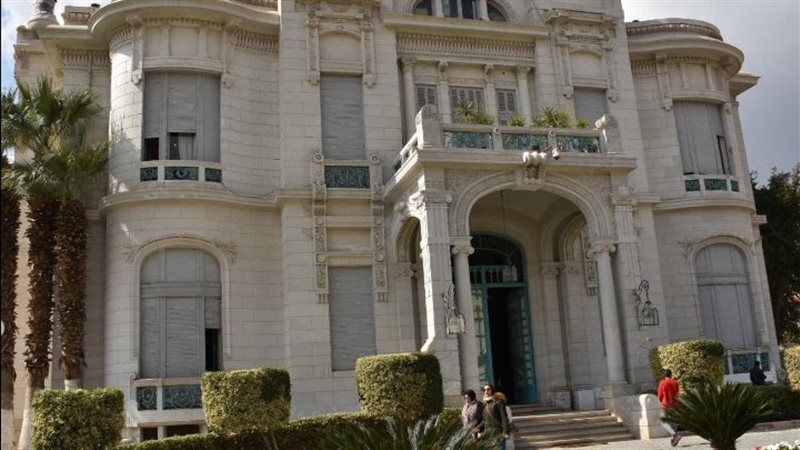 جامعة عين شمس