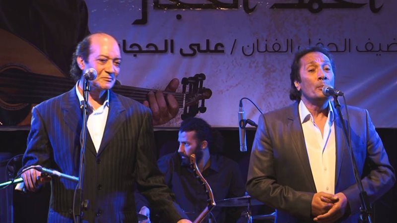 أحمد الحجار وشقيقه