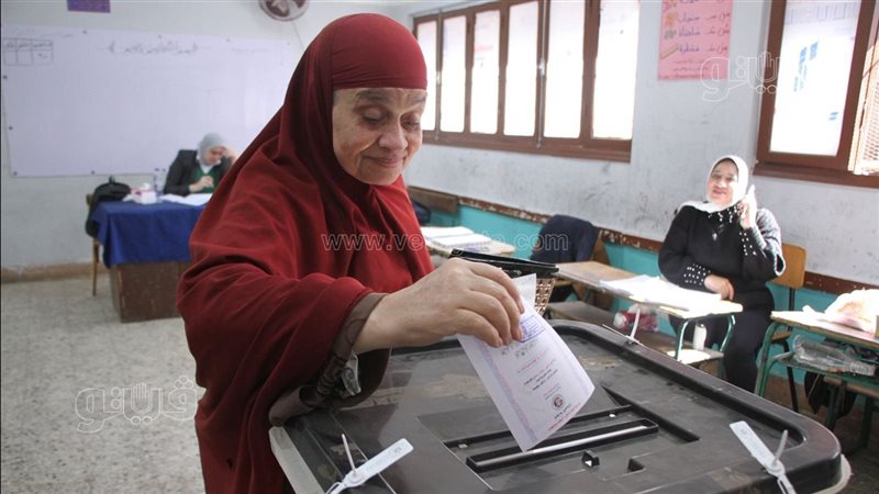 أقل 3 مرشحين تقدما