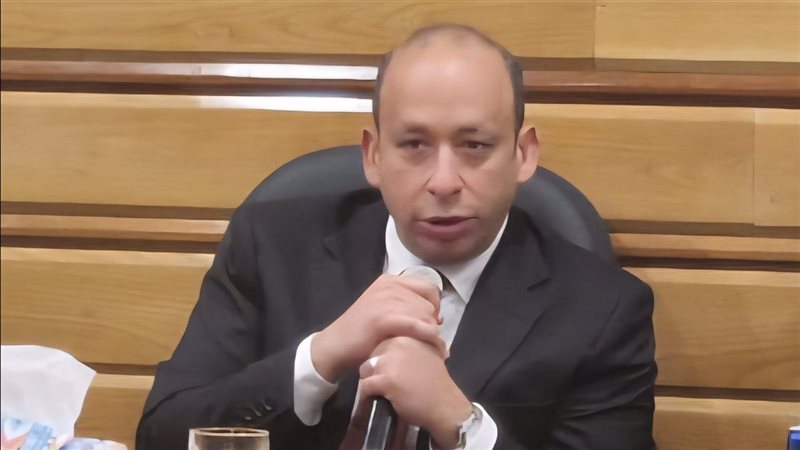 د. حسام صلاح، فيتو