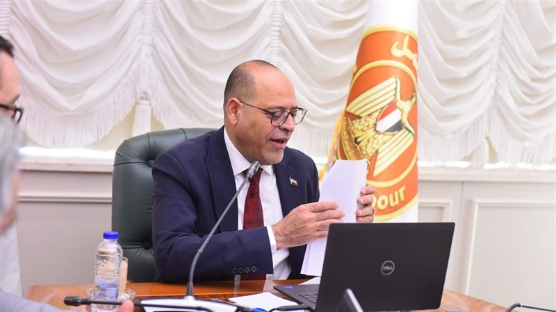 وزير العمل، فيتو