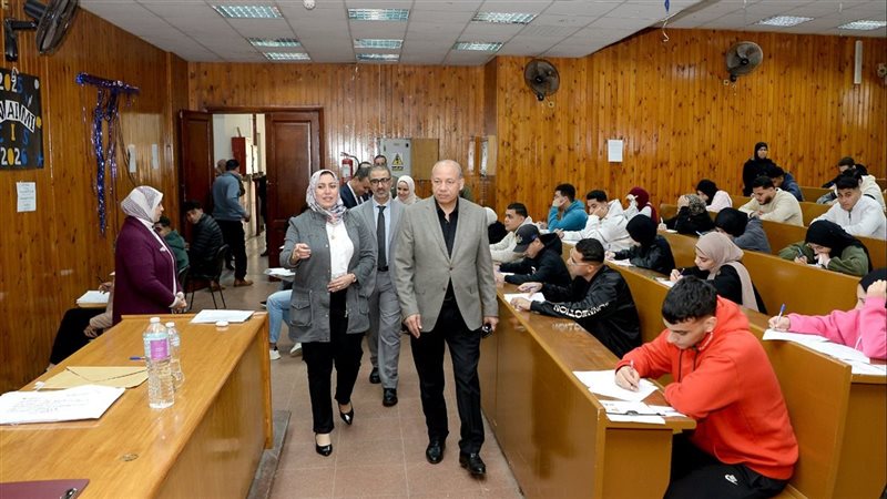 جولة رئيس جامعة المنصورة،