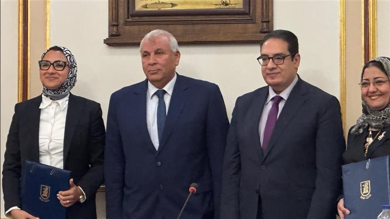 رئيس جامعة القاهرة