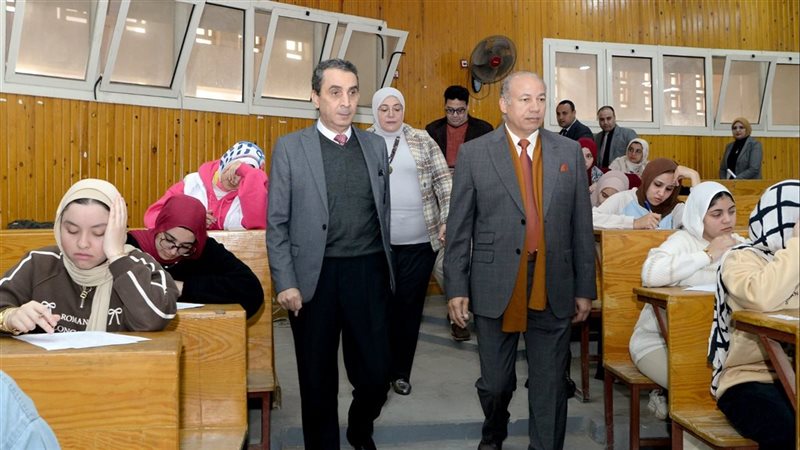 جولة رئيس جامعة المنصورة،