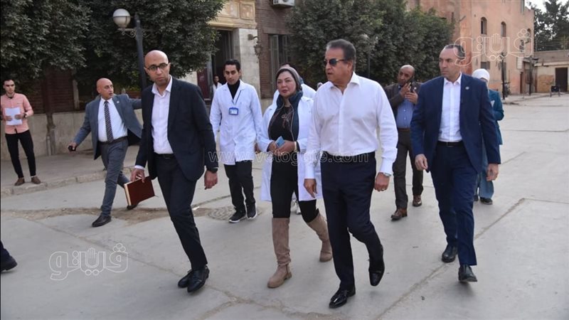 وزير الصحة يتفقد