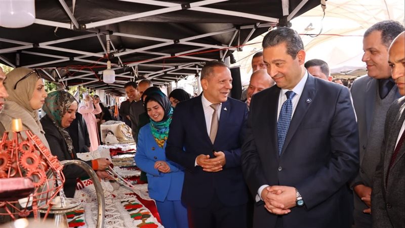 محافظ دمياط يفتتح