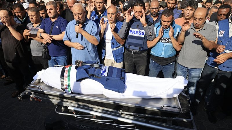 استشهاد الصحفي الفلسطيني،