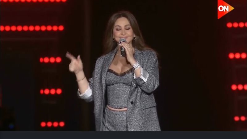 إليسا، فيتو
