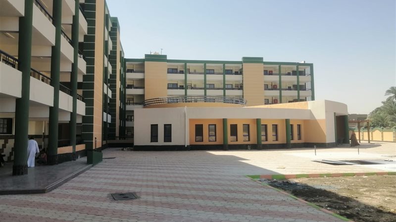 تسليم 15 مدرسة جديدة