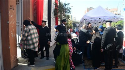 انتخابات النواب، زحام أمام لجنة جواهر في بولاق الدكرور (فيديو وصور)