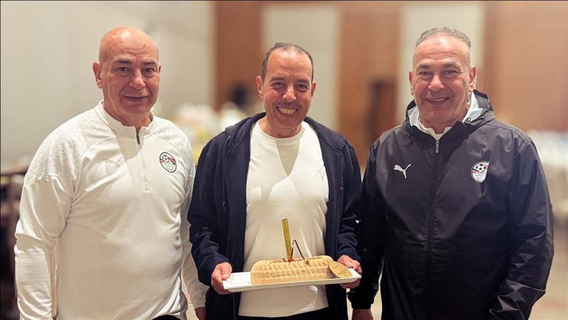 منتخب مصر يحتفل بعيد