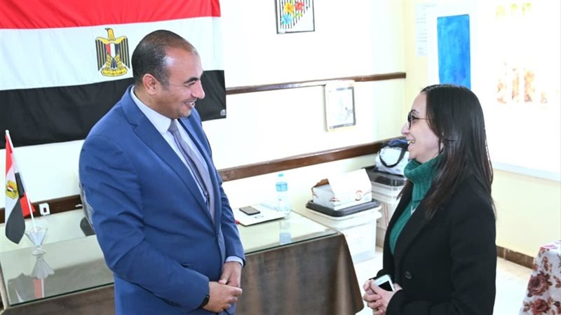جولة محافظ البحيرة