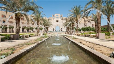الجامعة الأمريكية بالقاهرة تستضيف ندوة نقاشية حول مبادرة نوابغ العرب وأثرها العالمي