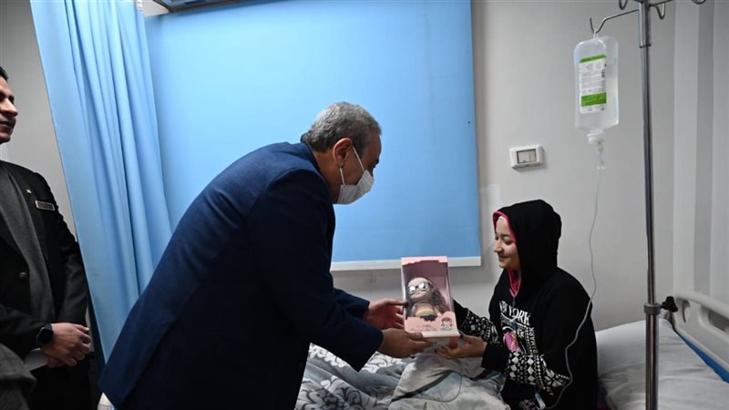 محافظ الغربية يدخل