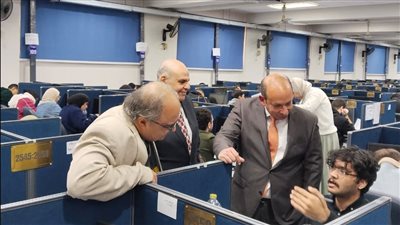 عميد طب قصر العيني خلال تفقد امتحانات الفرقة الثانية: الالتزام الكامل بمعايير الأعلى للجامعات