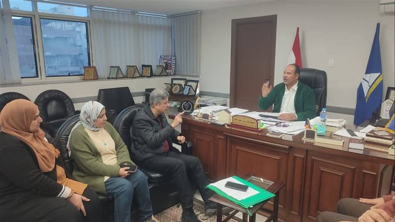 اجتماع رئيس مدينة
