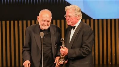 مهرجان القاهرة السينمائي ينعى المخرج العالمي بيلا تار: وداعًا فيلسوف الصورة