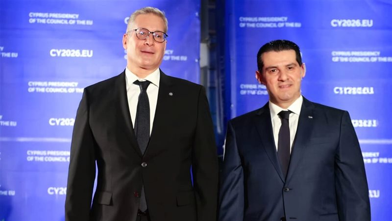 وزير البترول يشارك