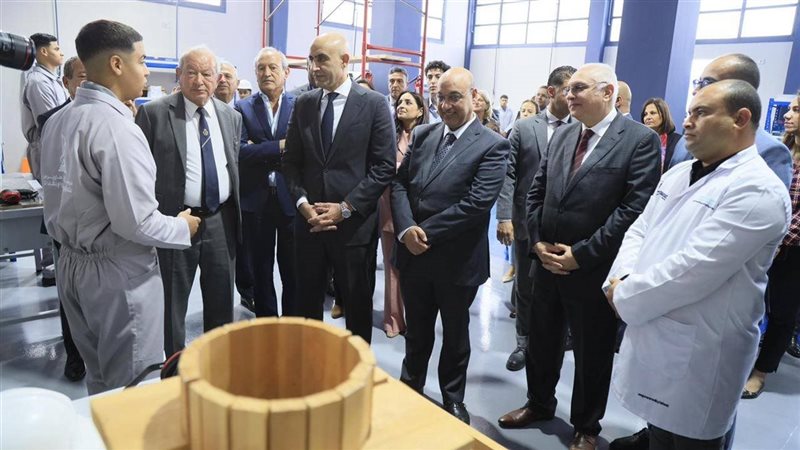 وزير التعليم يفتتح
