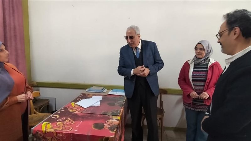 جولة وكيل وزارة التربية