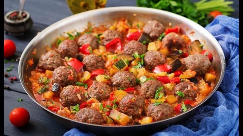 الكفتة بالباذنجان،
