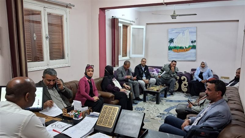 أثناء الاجتماع 