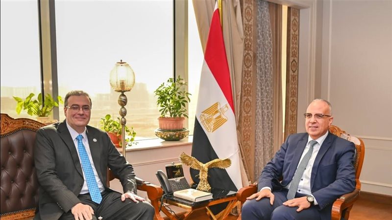 وزير الري ورئيس التنظيم
